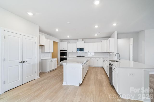 2284 Moon Crest Road 146, Lancaster, SC 29720