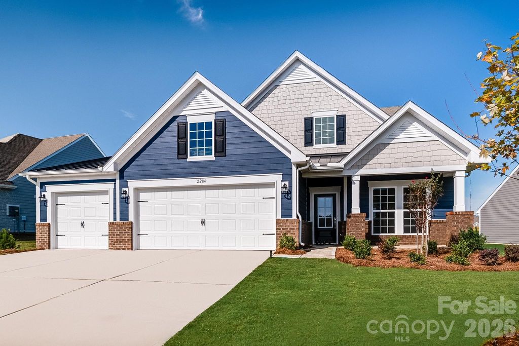 2284 Moon Crest Road 146, Lancaster, SC 29720