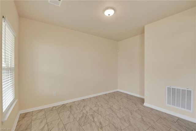 1617 Banff CT, Chesapeake, VA 23320