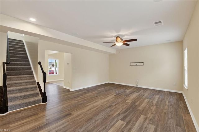1617 Banff CT, Chesapeake, VA 23320