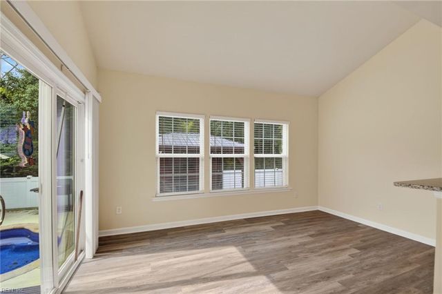 1617 Banff CT, Chesapeake, VA 23320