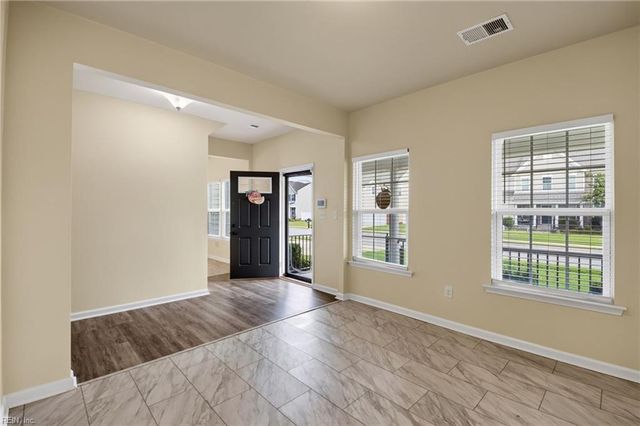 1617 Banff CT, Chesapeake, VA 23320