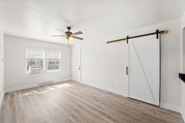 7411 N Wolcott Avenue 1E, Chicago, IL 60626