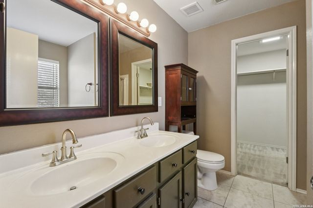 15727 Knollrun, San Antonio, TX 78247