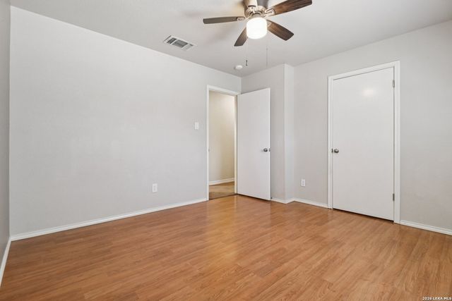 15727 Knollrun, San Antonio, TX 78247