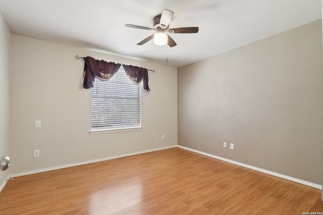 15727 Knollrun, San Antonio, TX 78247