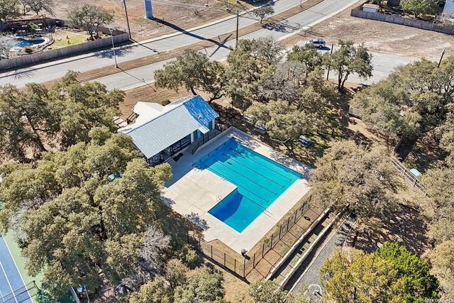 15727 Knollrun, San Antonio, TX 78247