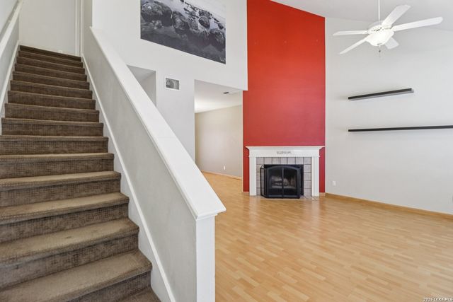 15727 Knollrun, San Antonio, TX 78247