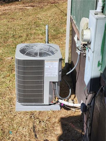 1048 Seals Road, Dallas, GA 30157