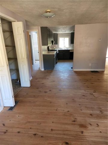 1048 Seals Road, Dallas, GA 30157