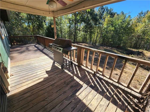 1048 Seals Road, Dallas, GA 30157