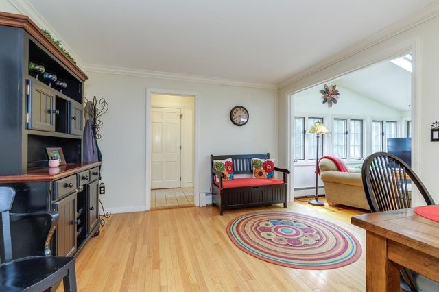 22 Horace Greeley Road, Amherst, NH 03031