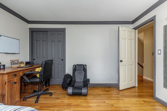 22 Horace Greeley Road, Amherst, NH 03031