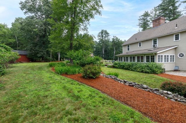 22 Horace Greeley Road, Amherst, NH 03031