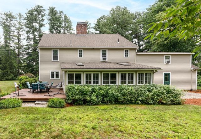 22 Horace Greeley Road, Amherst, NH 03031
