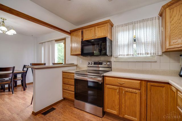 2717 Merrittview Lane, Colerain Twp, OH 45231