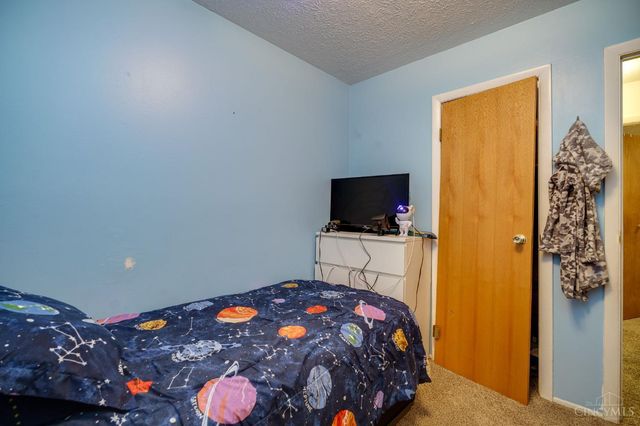 2717 Merrittview Lane, Colerain Twp, OH 45231