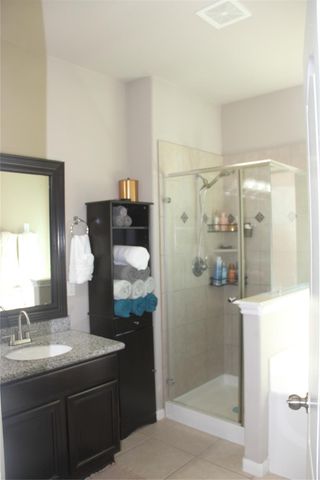 28623 Lockeridge Springs Drive, Spring, TX 77386