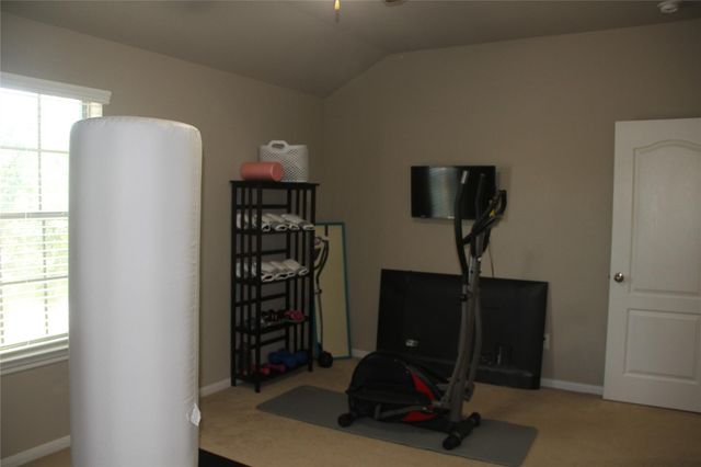 28623 Lockeridge Springs Drive, Spring, TX 77386