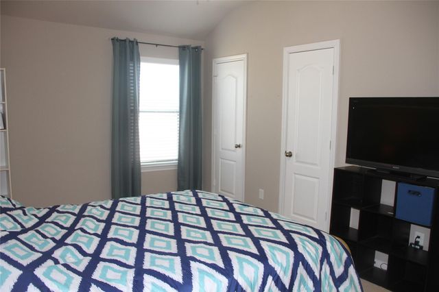 28623 Lockeridge Springs Drive, Spring, TX 77386