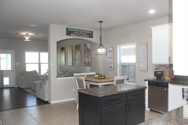 28623 Lockeridge Springs Drive, Spring, TX 77386