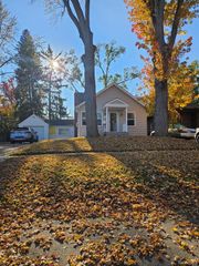 15631 Pomona Drive, Redford, MI 48239