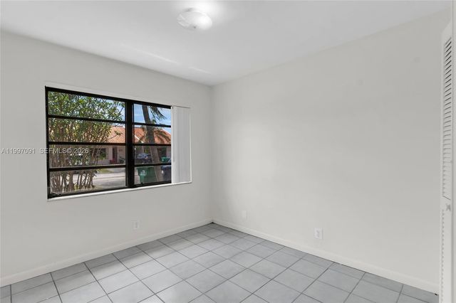6323 SW 147th Place Circle, Miami, FL 33193
