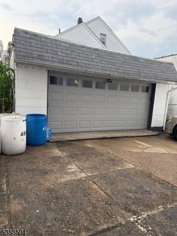 495 21St Ave, Paterson City, NJ 07513