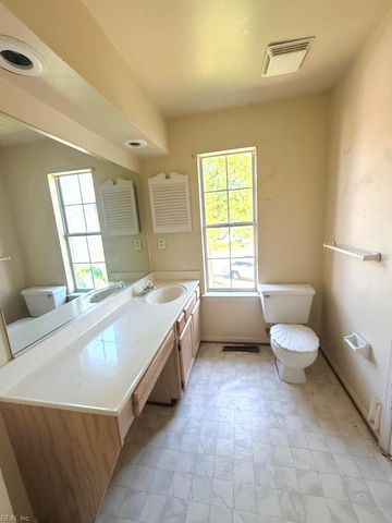 5297 Bardith CIR, Virginia Beach, VA 23455