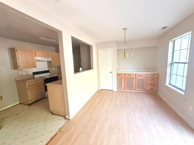 5297 Bardith CIR, Virginia Beach, VA 23455