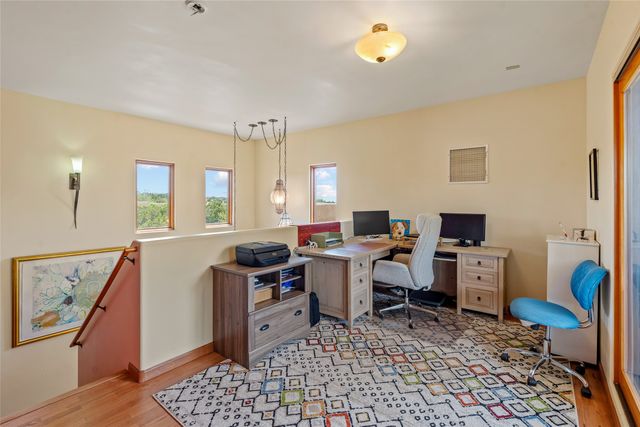 40 Paseo Del Antilope, Santa Fe, NM 87506