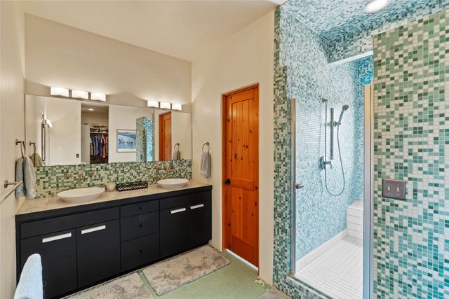 40 Paseo Del Antilope, Santa Fe, NM 87506