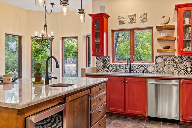 40 Paseo Del Antilope, Santa Fe, NM 87506