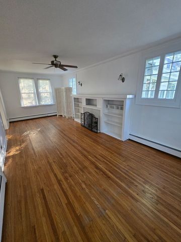 14412 West Avenue, Orland Park, IL 60462