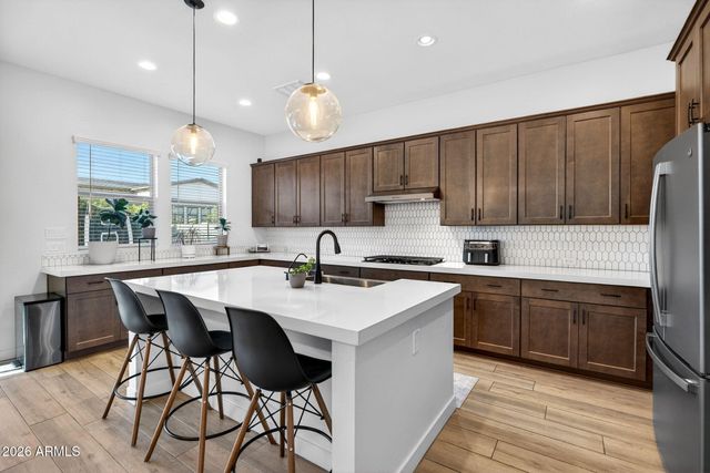 3960 E APPALOOSA Road, Gilbert, AZ 85296