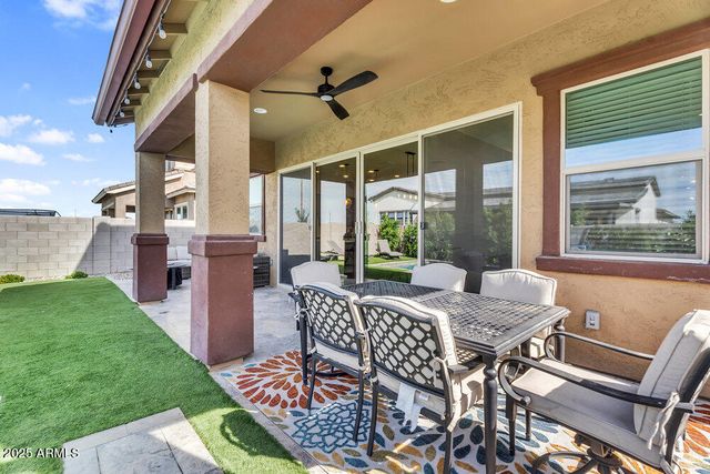 3960 E APPALOOSA Road, Gilbert, AZ 85296