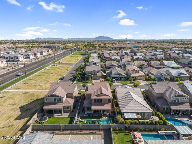 3960 E APPALOOSA Road, Gilbert, AZ 85296