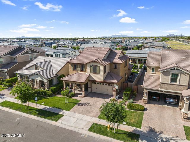 3960 E APPALOOSA Road, Gilbert, AZ 85296