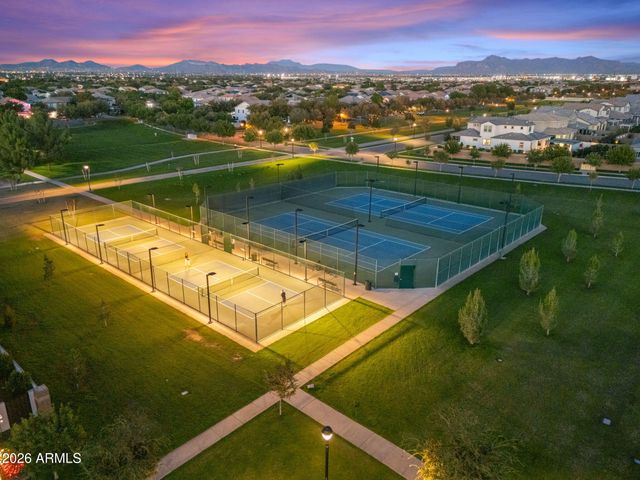 3960 E APPALOOSA Road, Gilbert, AZ 85296