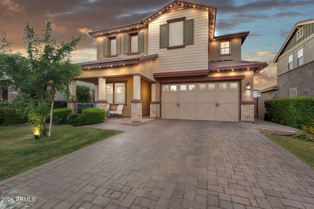 3960 E APPALOOSA Road, Gilbert, AZ 85296