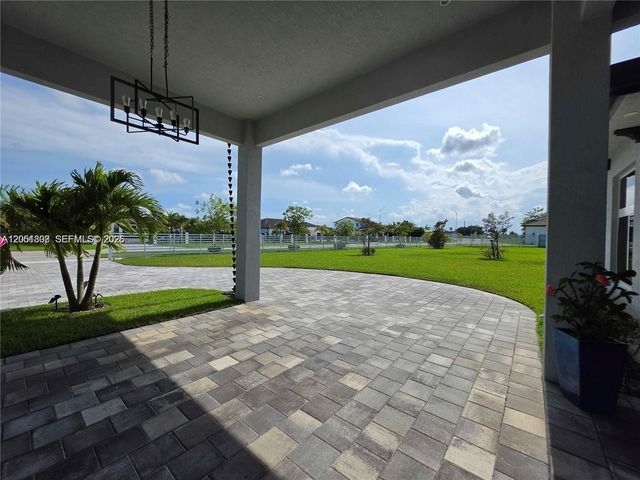 17575 SW 280 Th Street, Homestead, FL 33031