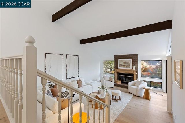 28 Tamarisk, Moraga, CA 94556