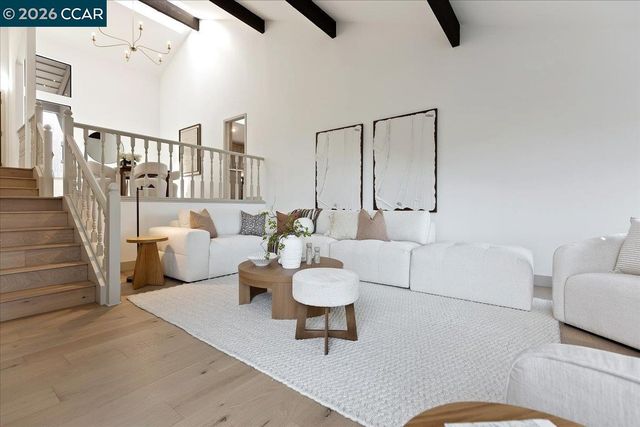 28 Tamarisk, Moraga, CA 94556