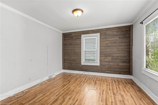 543 W Sprague Street, Winston-salem, NC 27127