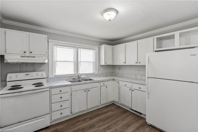 543 W Sprague Street, Winston-salem, NC 27127