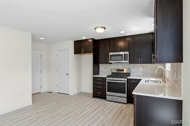 2 Arlington at Post Farms Meadows, O'fallon, MO 63385
