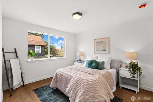 1811 S Stevens Street, Seattle, WA 98144