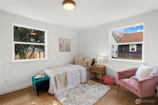 1811 S Stevens Street, Seattle, WA 98144