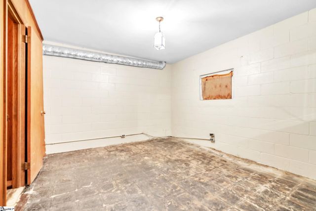 1409 Old Spartanburg Highway, Woodruff, SC 29388