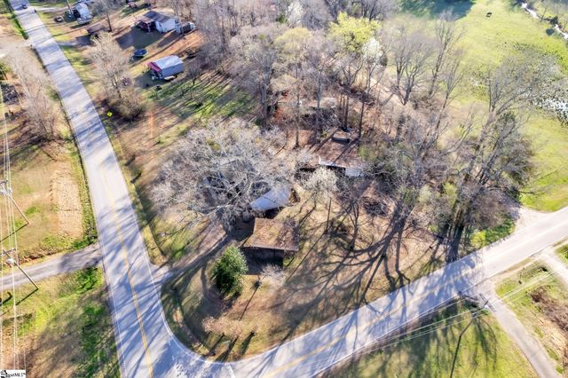 1409 Old Spartanburg Highway, Woodruff, SC 29388